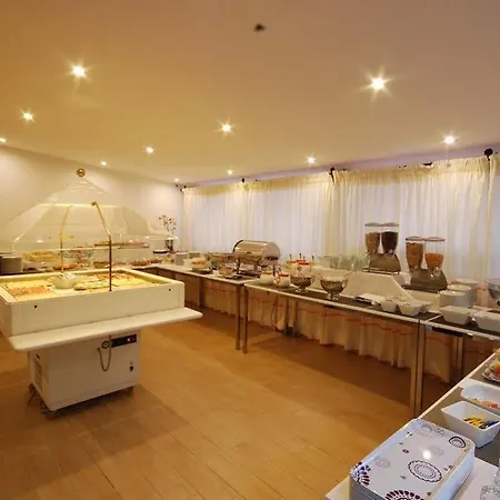 Mon Repos Hotel 4*