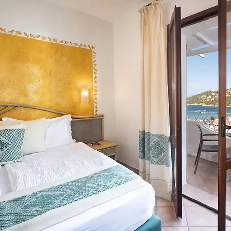Mon Repos Hotel Baja Sardinia